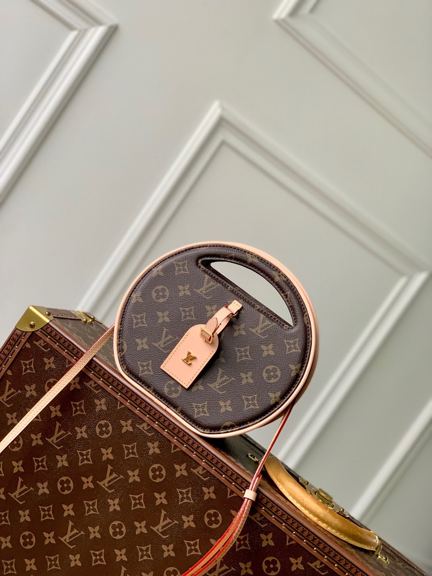 Louis Vuitton Classic Monogram Print Round Crossbody Bag with Top Handle