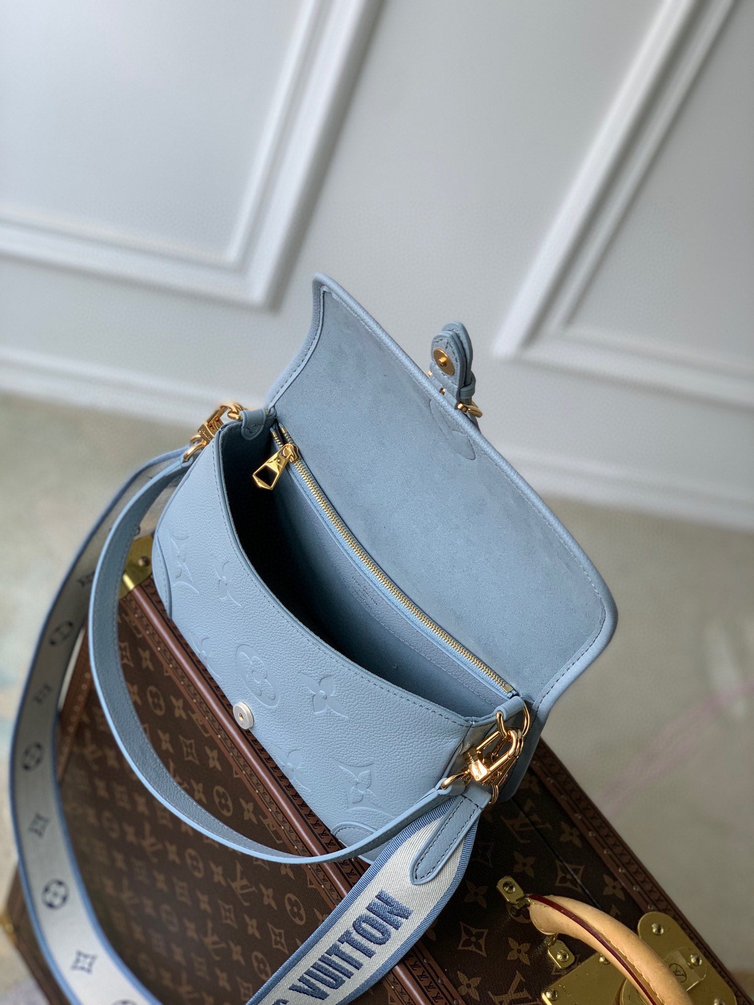 Louis Vuitton Light Blue Embossed Leather Shoulder Bag with Gold Hardware