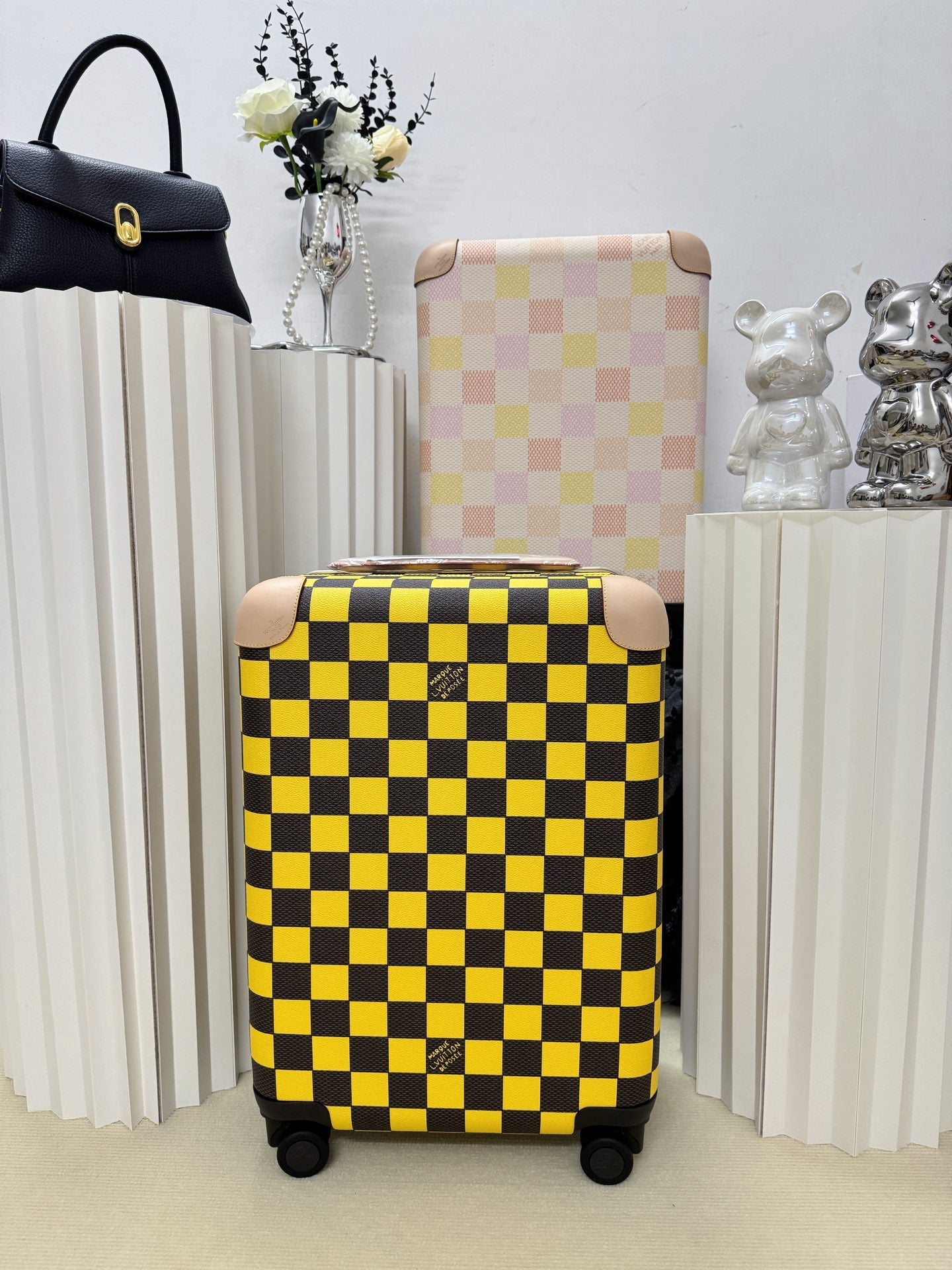 Vintage Yellow and Black Checkerboard Hardside Spinner Suitcase