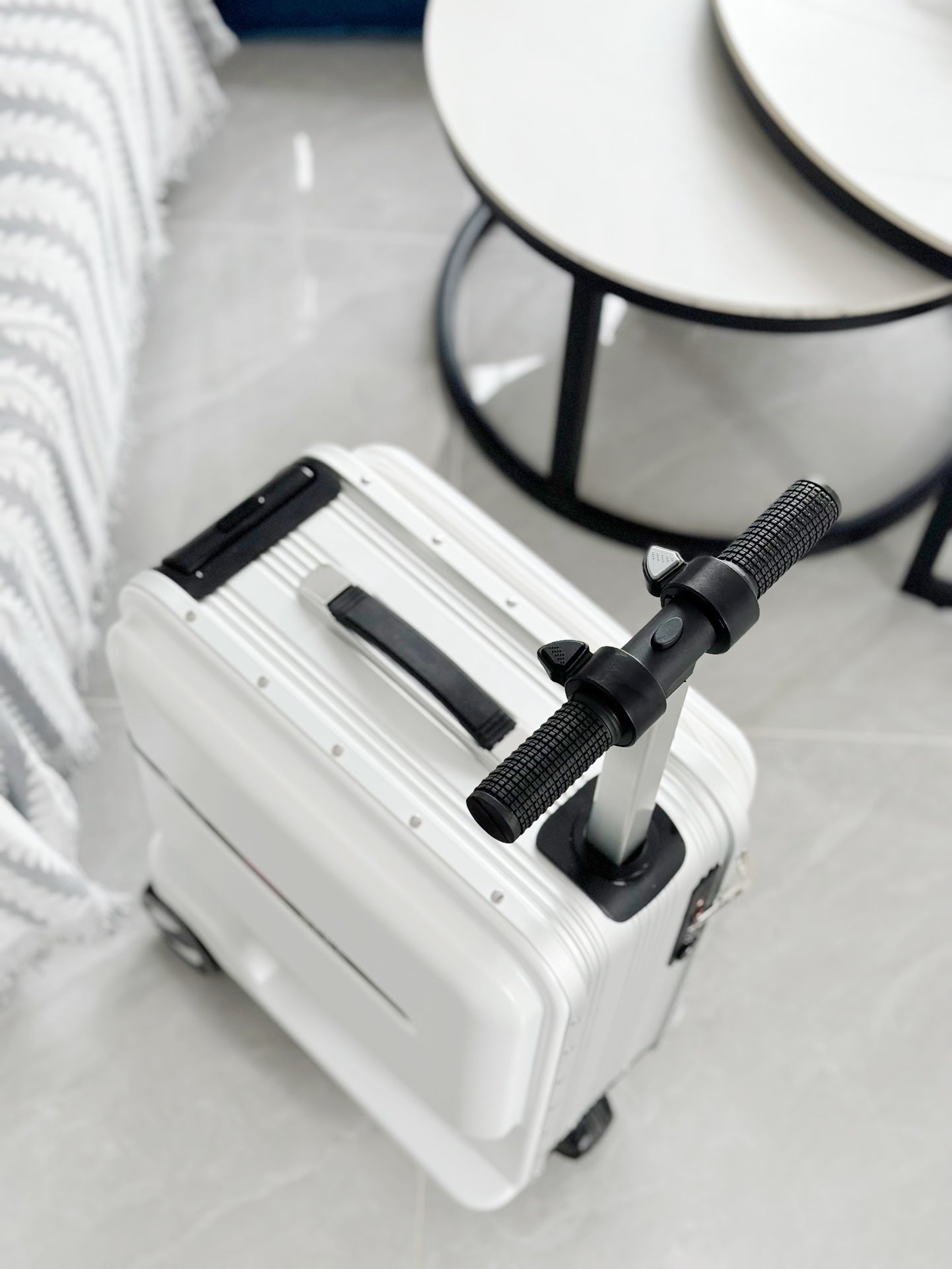 White Electric Ride-On Scooter Suitcase Hardshell Carry-On Luggage