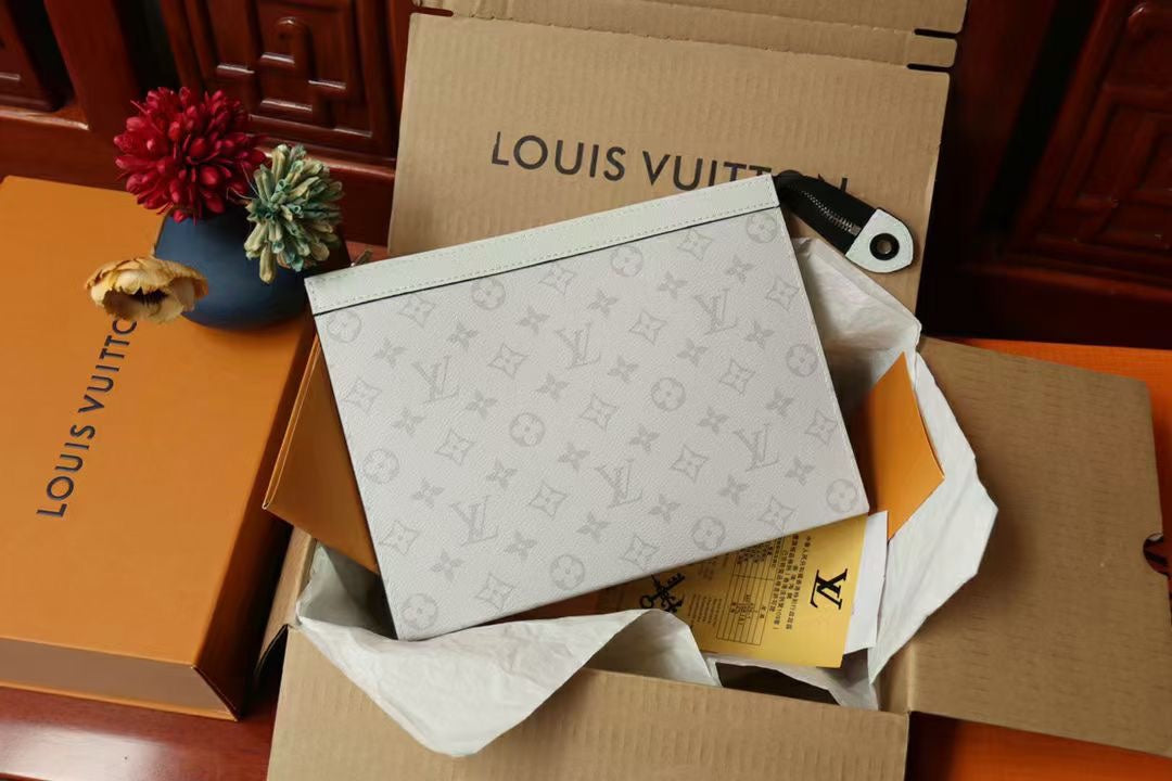 Louis Vuitton Classic White Monogram Canvas Clutch Bag Zippered Pouch