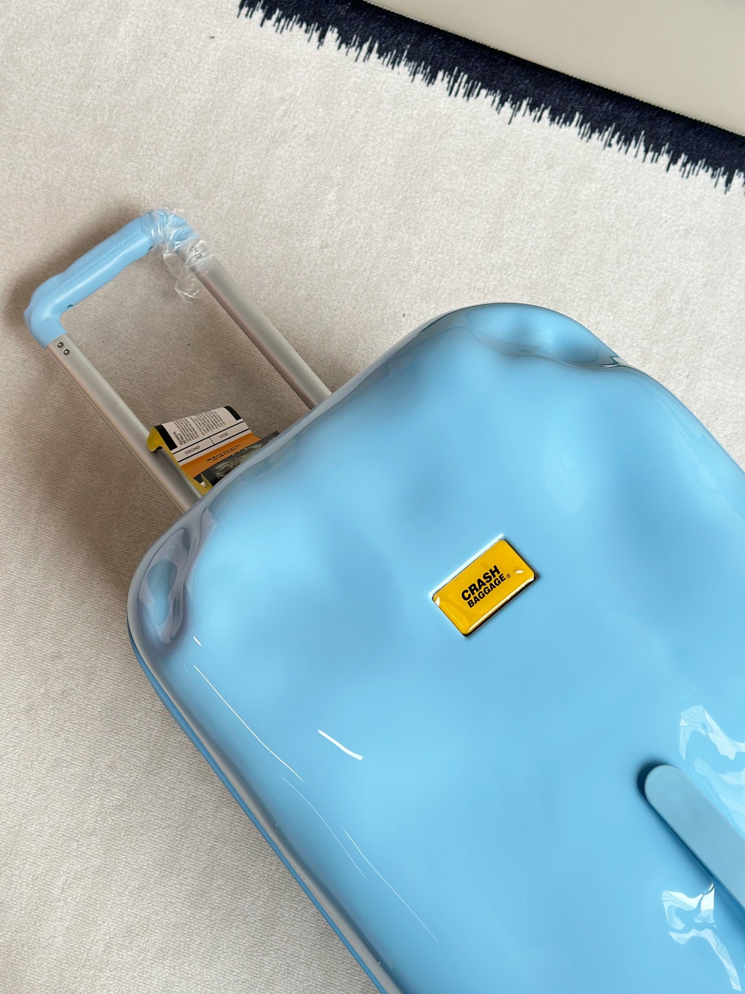 Modern Light Blue Dented Hardshell Spinner Luggage