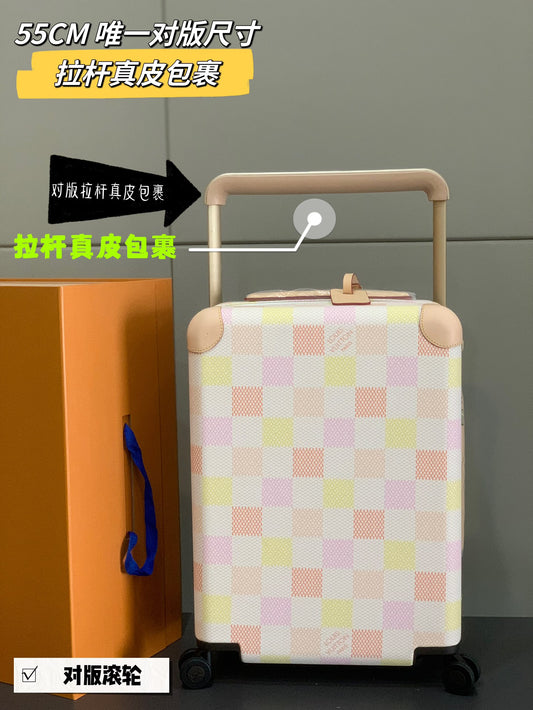 Pastel Checkerboard Hardshell Spinner Suitcase Carry-On Travel Luggage