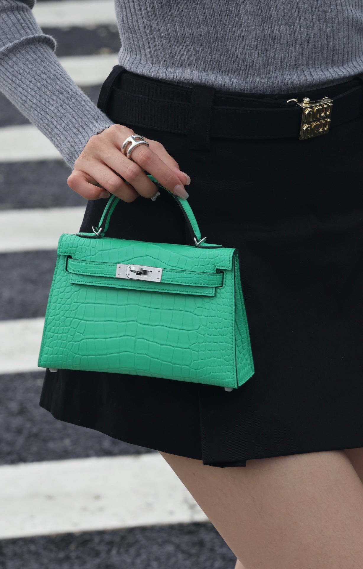 Vibrant Green Crocodile Embossed Top-Handle Handbag with Silver Hardware