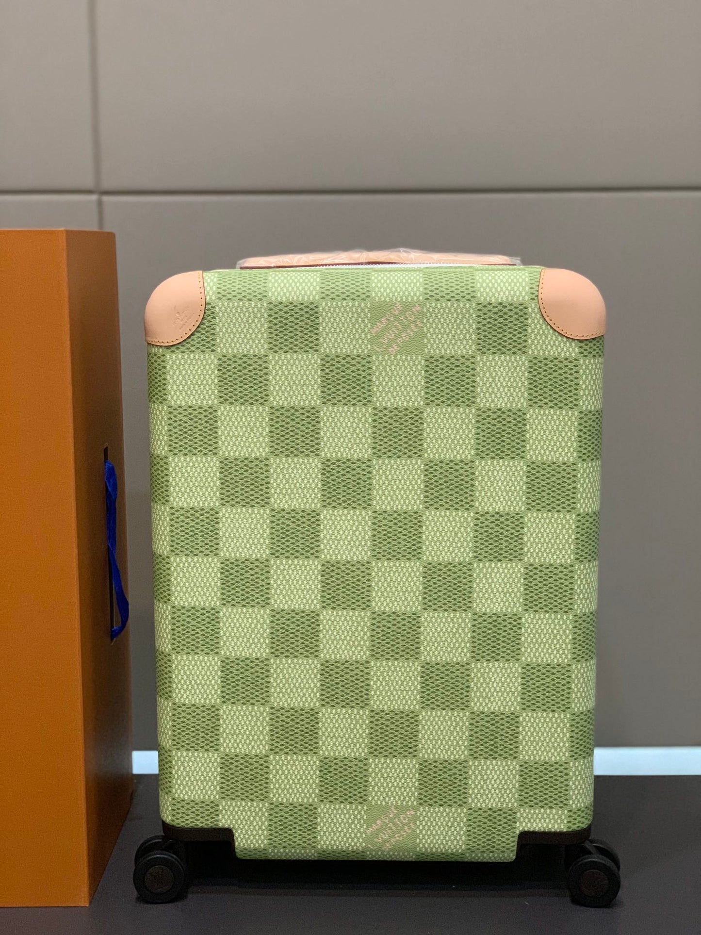Green Checkered Spinner Suitcase with Leather Trim Carry-On Luggage
