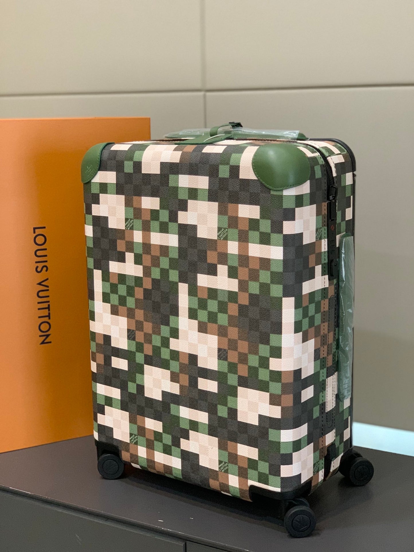 Green Digital Camouflage Rolling Carry-On Spinner Suitcase