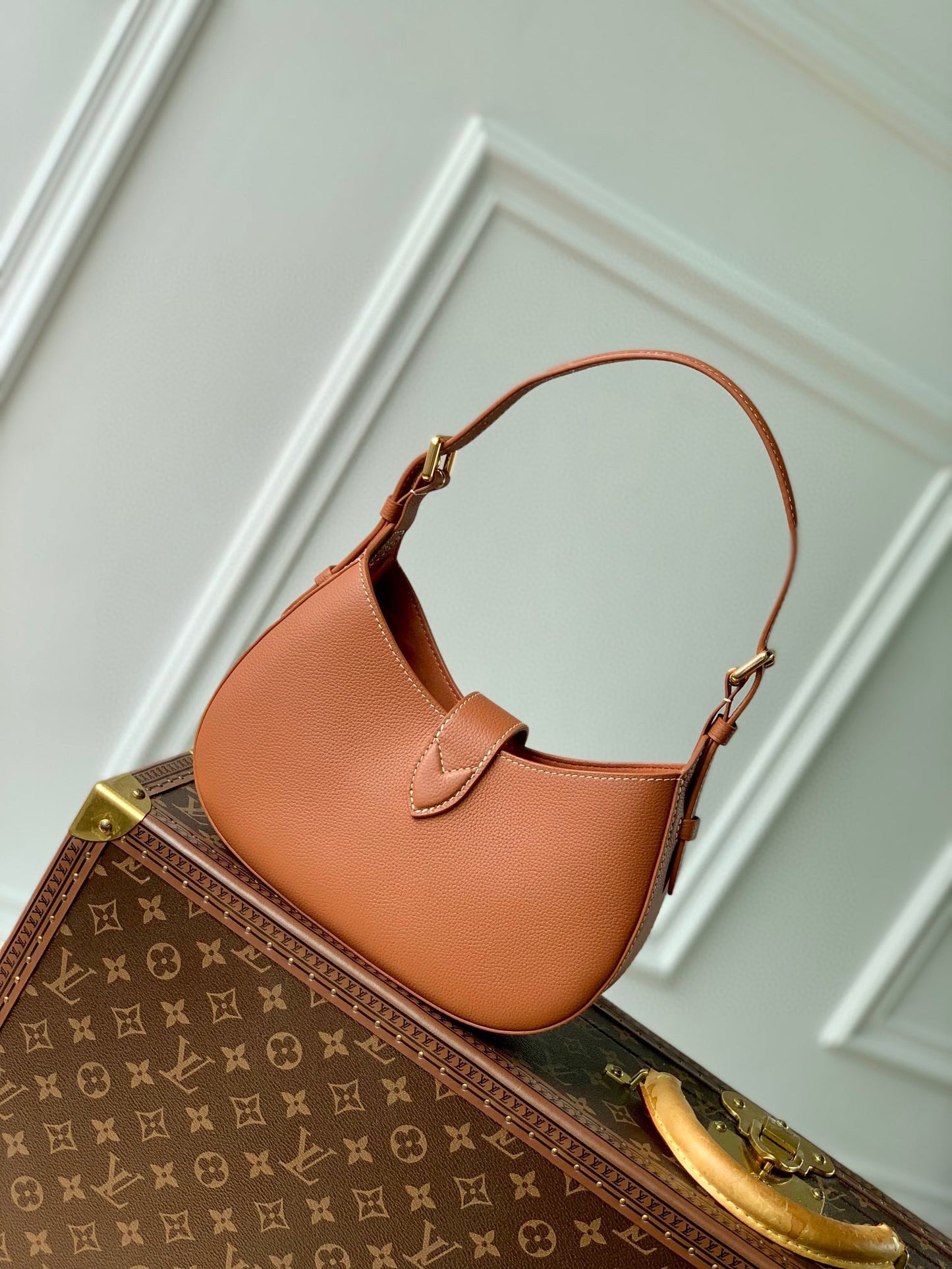 Louis Vuitton Classic Tan Leather Crescent Shoulder Bag with Gold Padlock