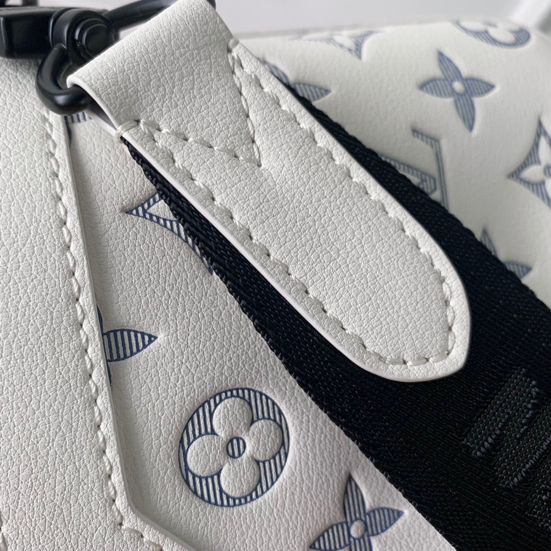 Louis Vuitton White Monogram Patterned Multi-Pouch Crossbody Bag Set