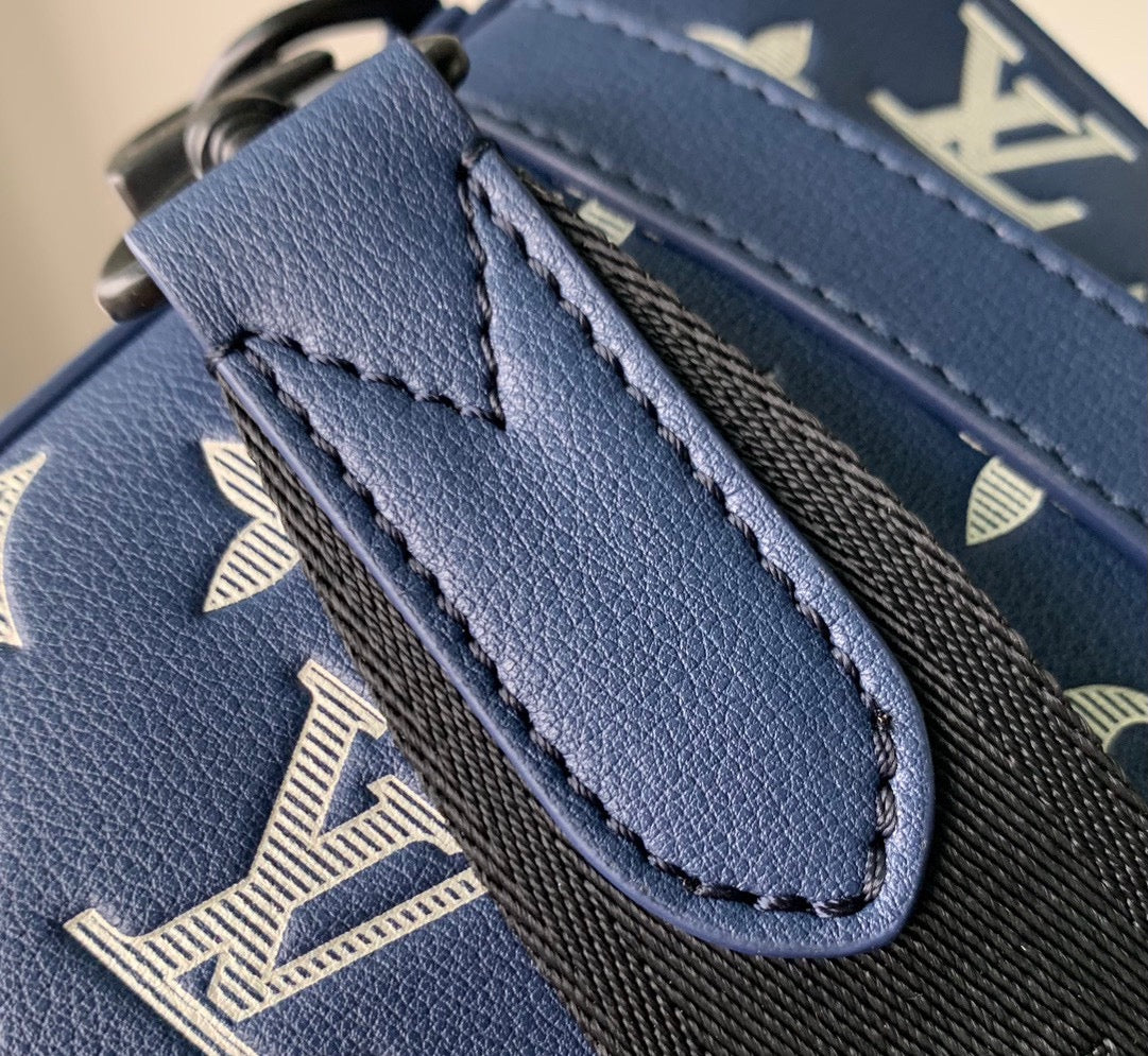 Louis Vuitton Blue Monogram Canvas Multi-Pouch Crossbody Shoulder Bag