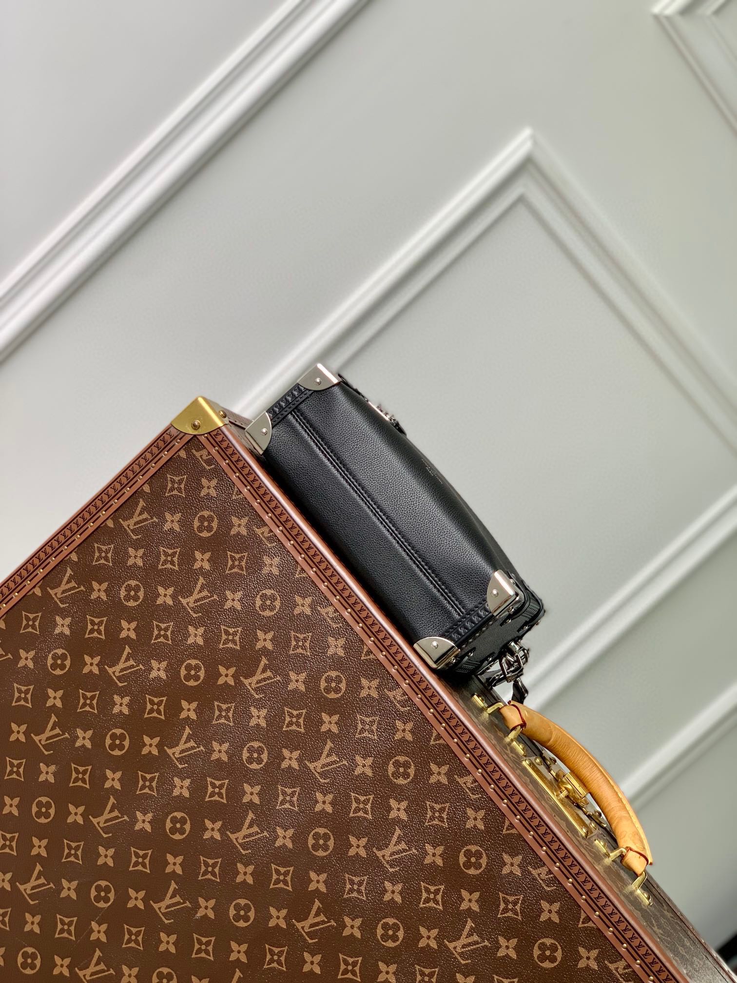 Louis Vuitton Black Leather Trunk Shoulder Bag with Silver Metal Corners