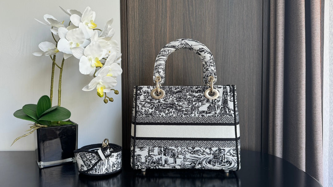 Dior Elegant Black and White Embroidered Canvas Top-Handle Handbag