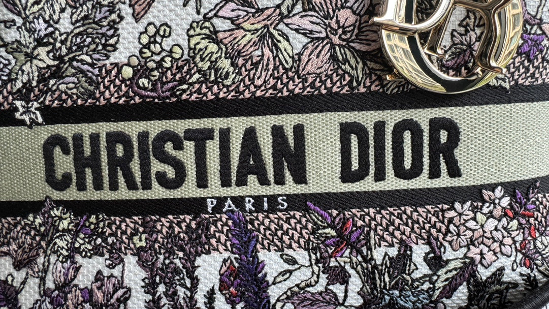Dior Elegant Embroidered Floral Tapestry Handbag with Shoulder Strap