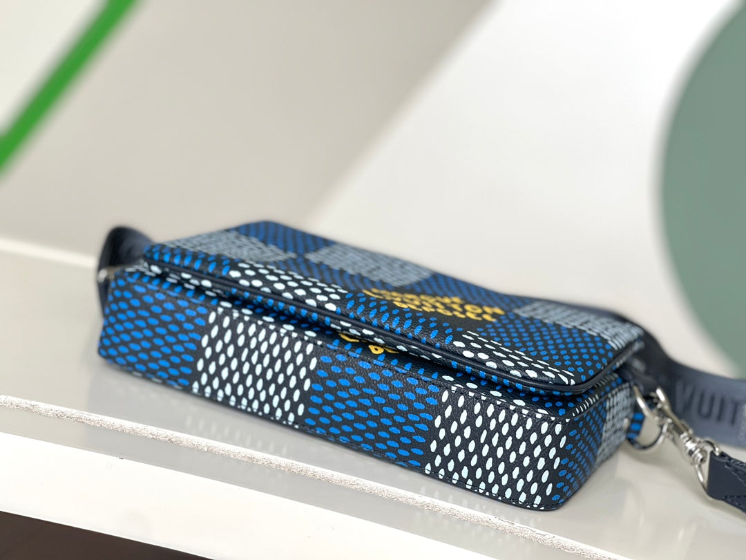 Louis Vuitton Blue Checkerboard Crossbody Messenger Bag with Removable Pouch
