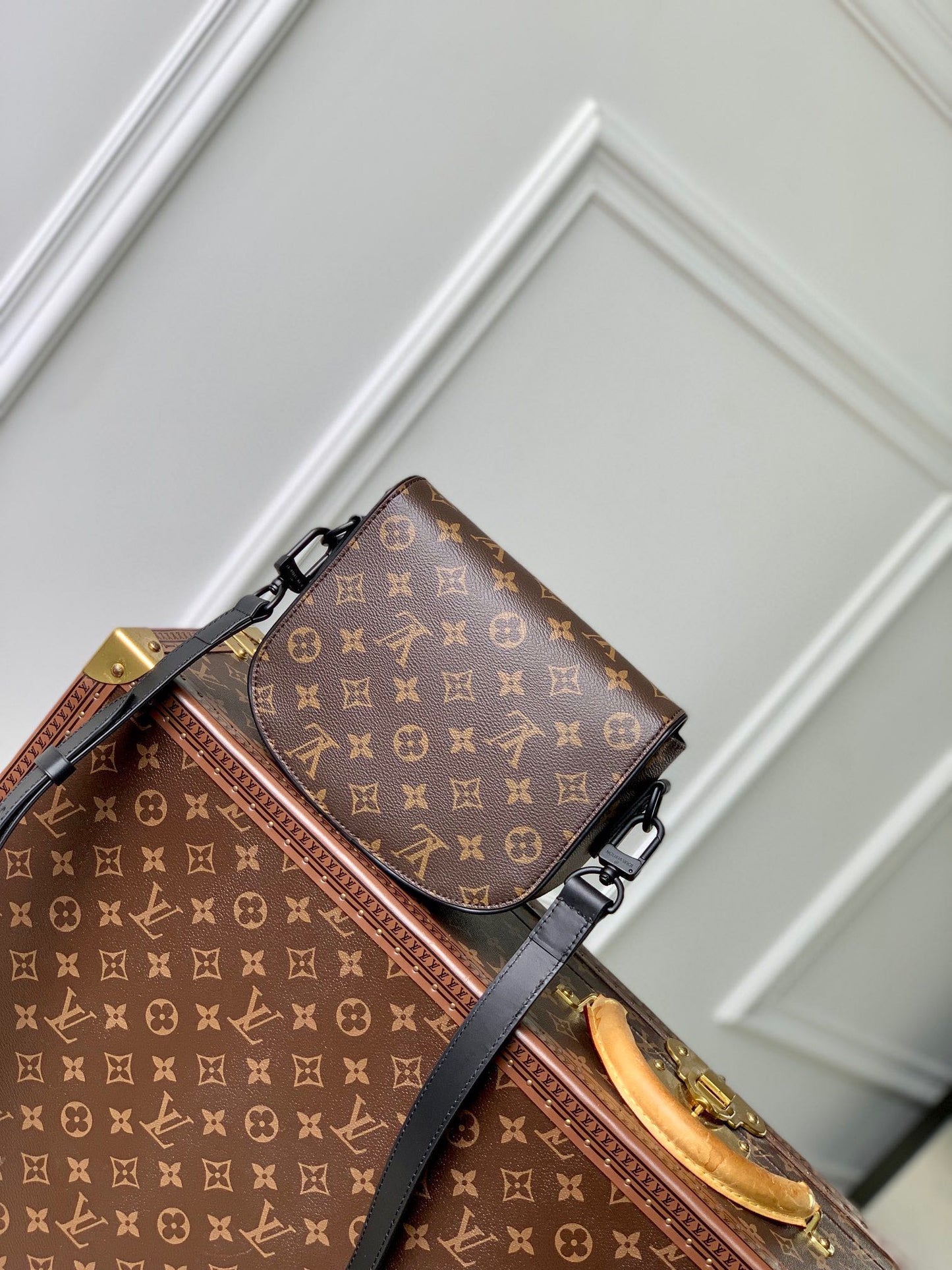Louis Vuitton Monogram Canvas Crossbody Bag with Black Leather Trim & Hardware