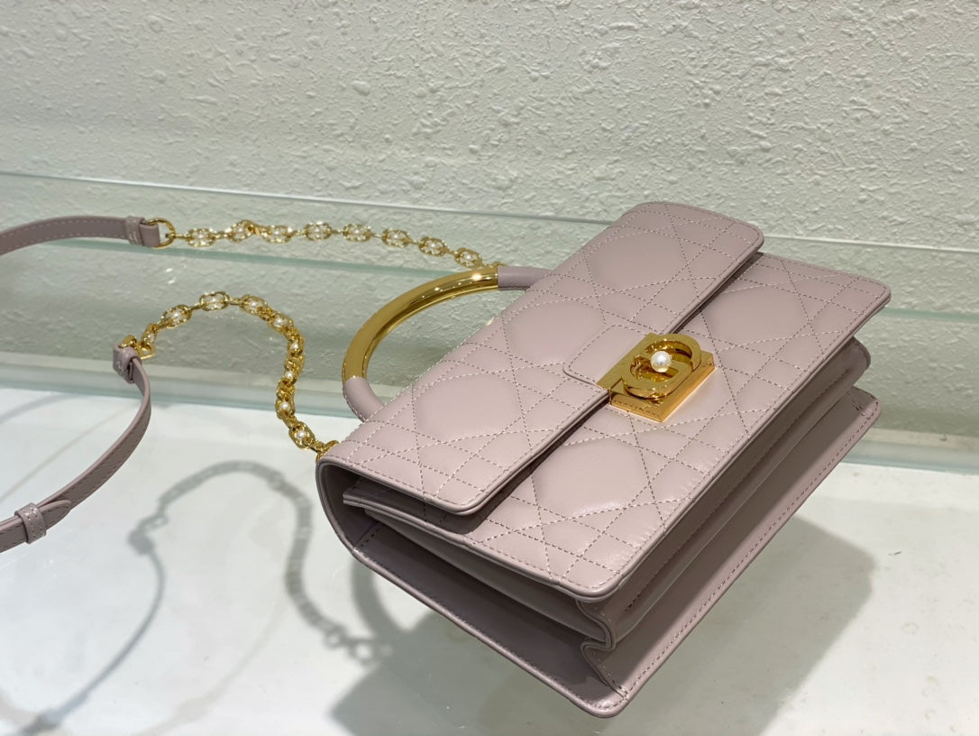 Dior Elegant Lavender Quilted Leather Handbag with Gold Chain Strap