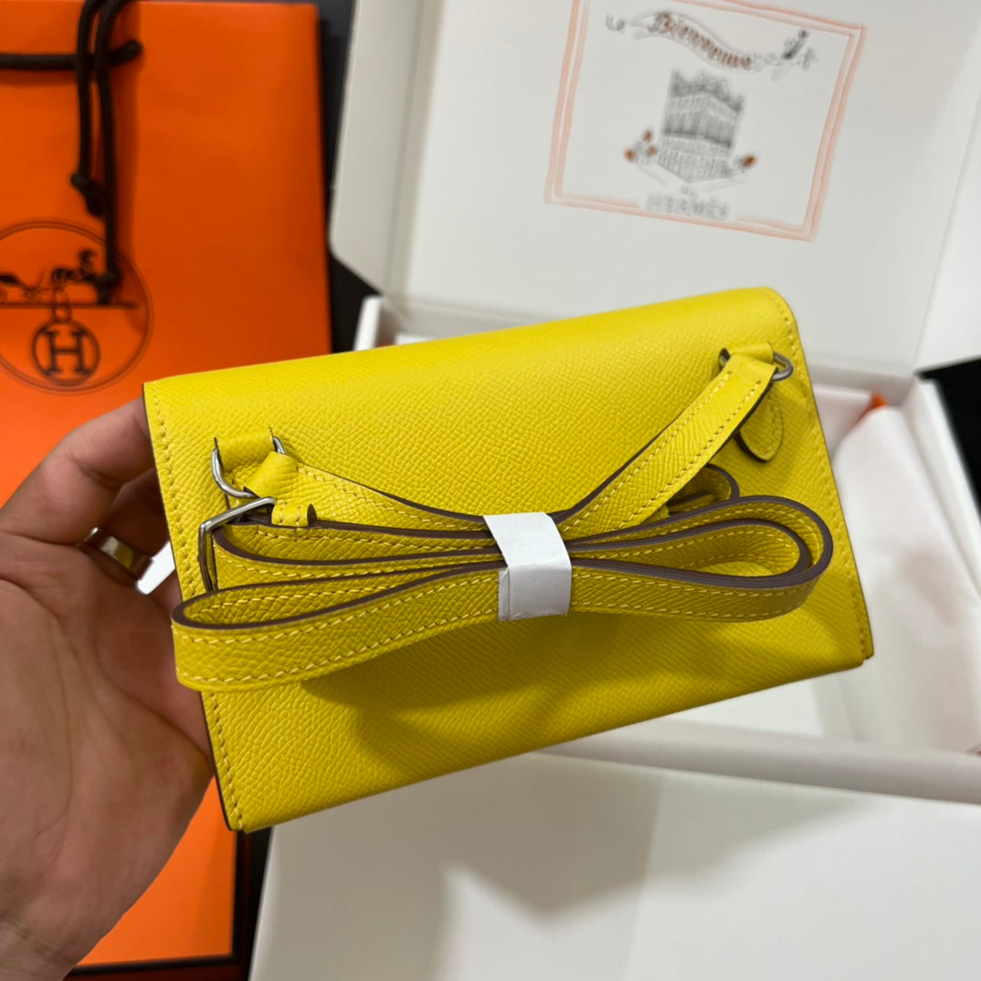 Hermès Kelly To Go Wallet - Lime Epsom Leather with Silver Hardware