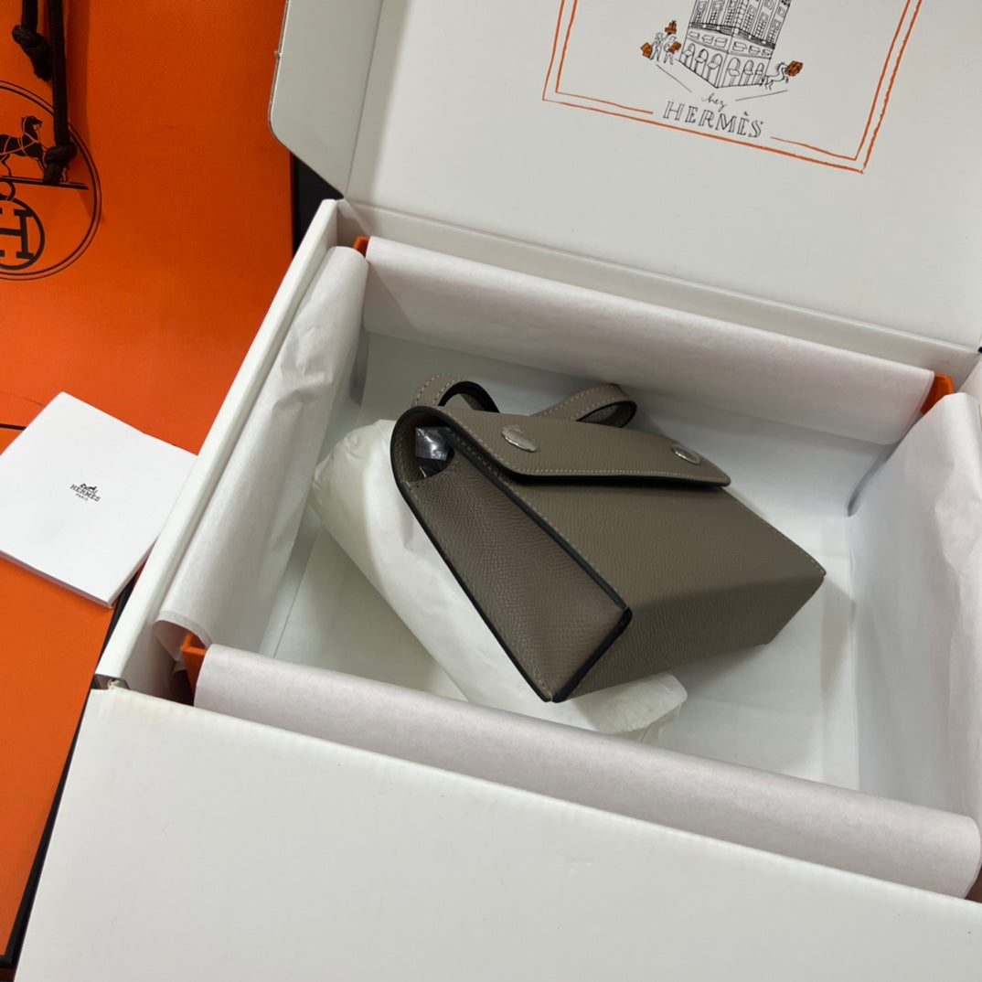 Hermès Constance Slim Wallet - Etoupe Epsom Leather with Palladium Hardware