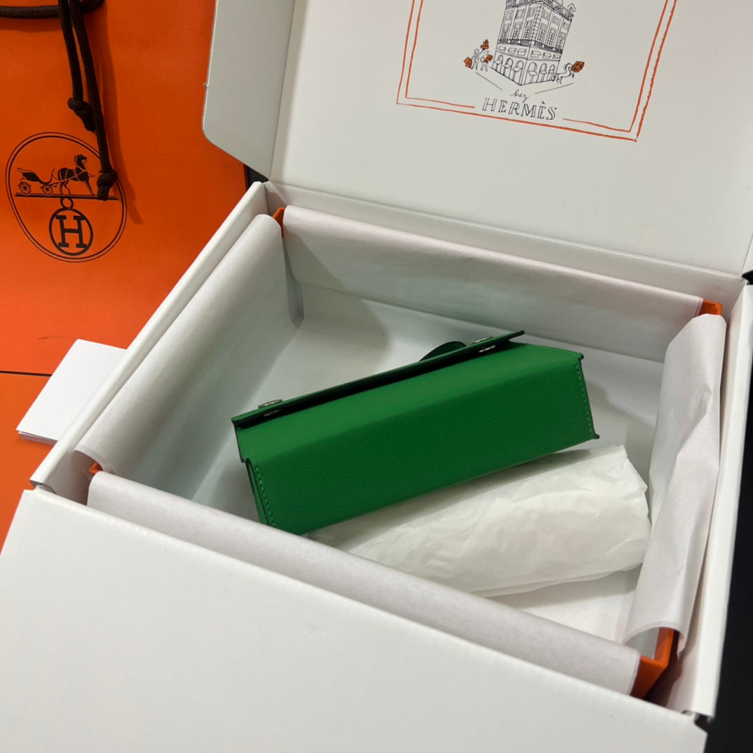 Hermès Green Leather Mini Crossbody Bag with Adjustable Strap