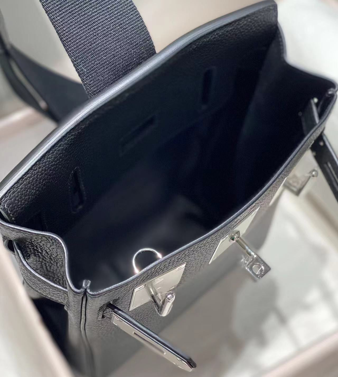 Hermès Kelly To Go Crossbody Bag - Black Epsom Leather with Silver Hardware