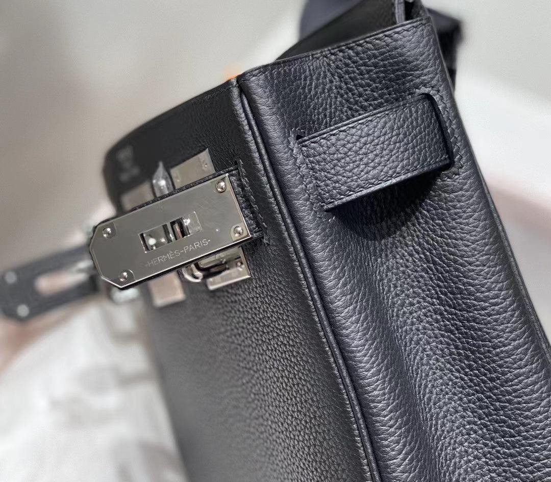 Hermès Kelly To Go Crossbody Bag - Black Epsom Leather with Silver Hardware