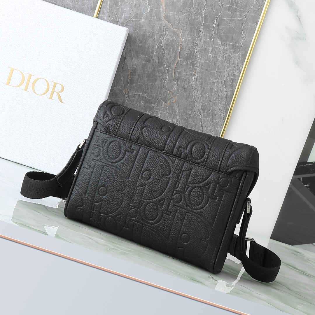 Christian Dior Men's Explorer Messenger Bag Black Oblique Embossed Leather