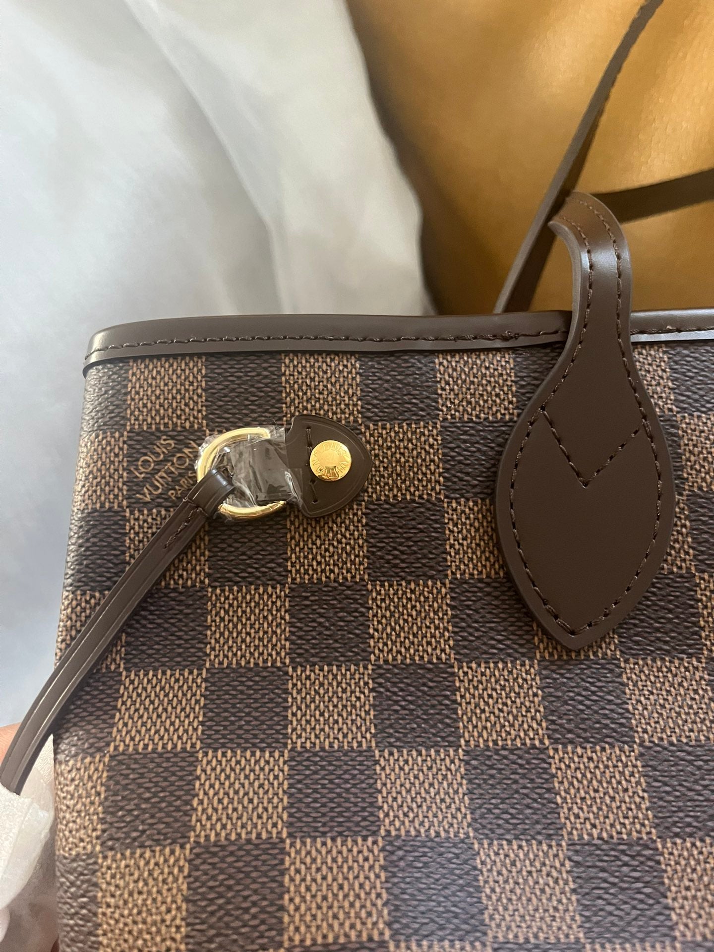 Louis Vuitton Classic Checkered Pattern Tote Bag with Pink Interior and Matching Pouch