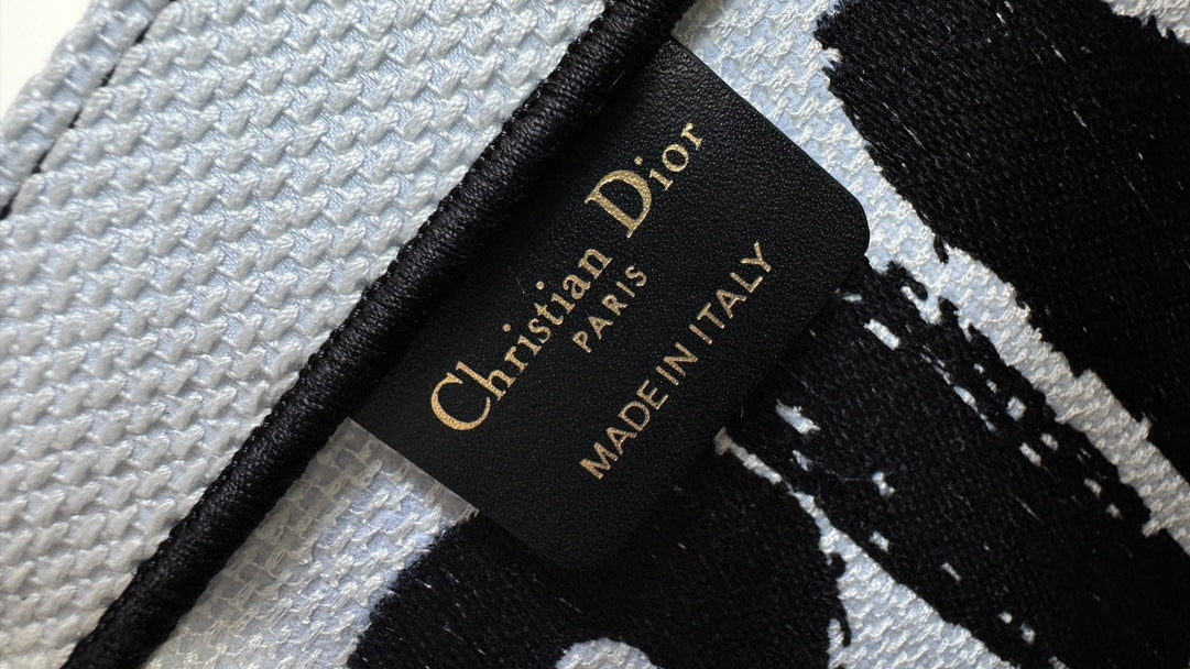 Dior Chic Graphic Print Canvas Tote Handbag with Top Handles