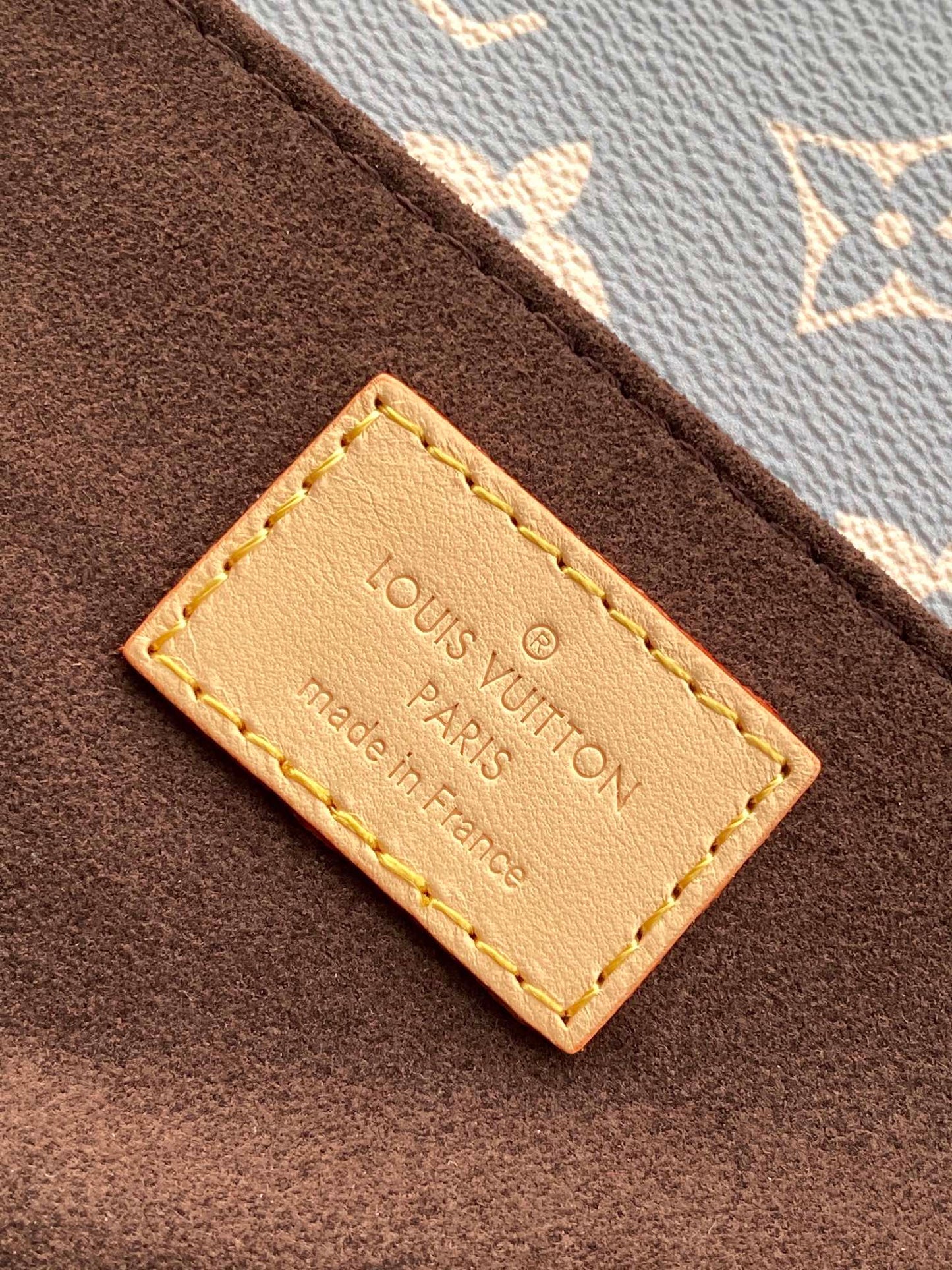 Louis Vuitton Pochette Métis Monogram Empreinte Leather Bag - Grey