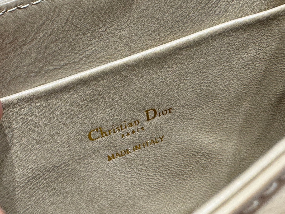 Dior Elegant Beige Leather Top Handle Shoulder Bag with Gold Clasp