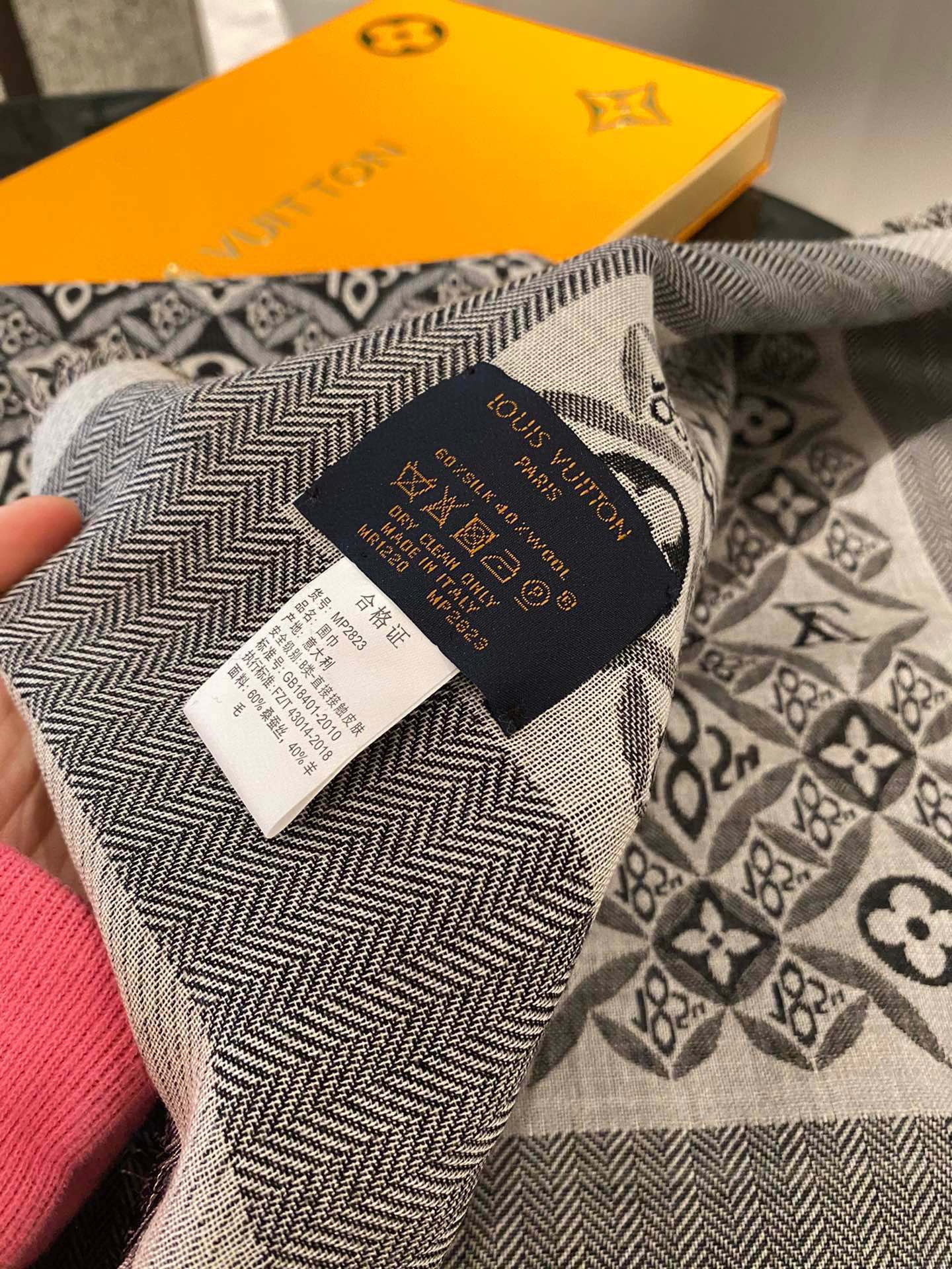 Women's Elegant Patterned Scarf - Large Grey and Black Luxury Inspired Shawl Wrap for Winter and Fall