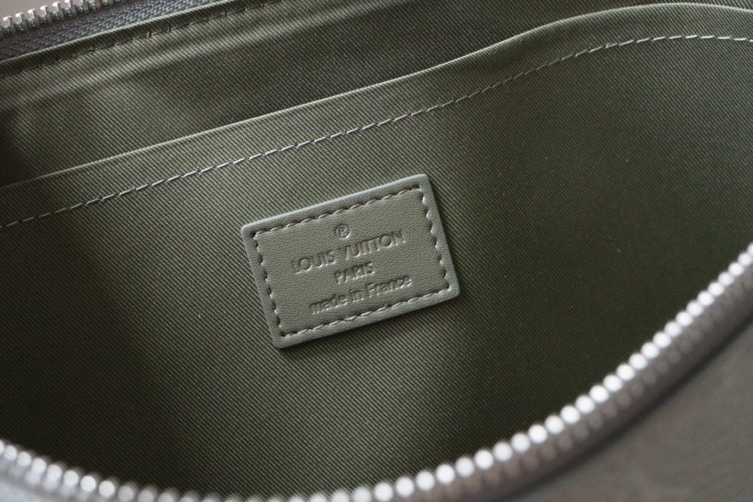 Louis Vuitton Green Gradient Monogram Pattern Zippered Clutch Handbag