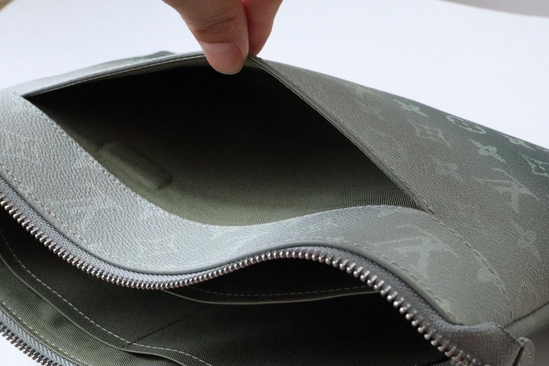 Louis Vuitton Green Gradient Monogram Pattern Zippered Clutch Handbag