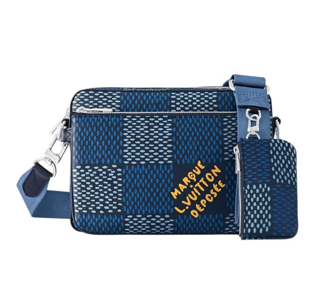 Louis Vuitton Blue Checkerboard Crossbody Messenger Bag with Removable Pouch