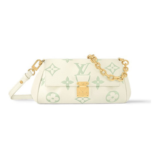 Louis Vuitton White Monogram Pattern Leather Shoulder Bag with Gold Chain Strap