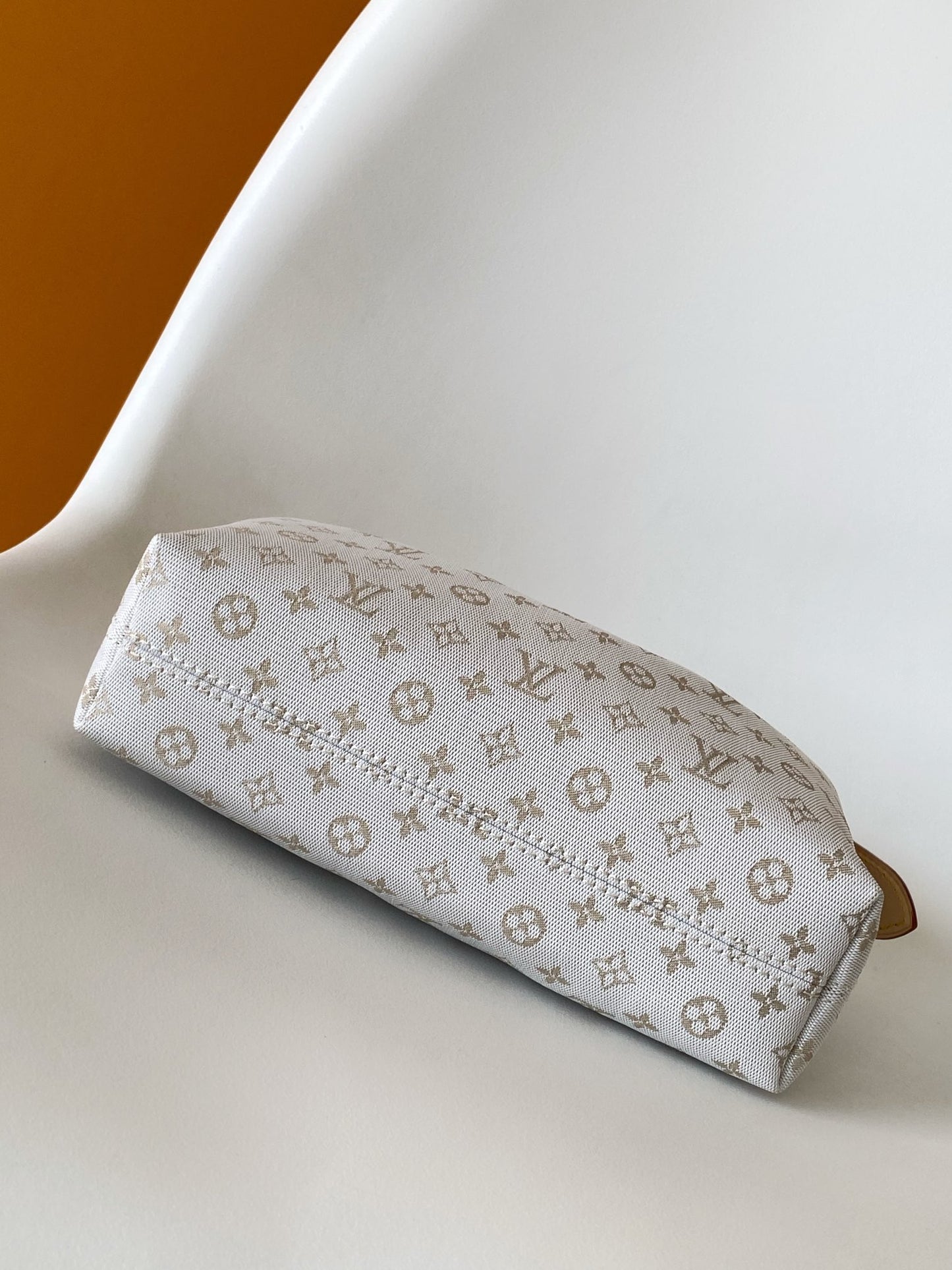 Louis Vuitton Elegant Cream Monogram Canvas Crescent Hobo Shoulder Bag
