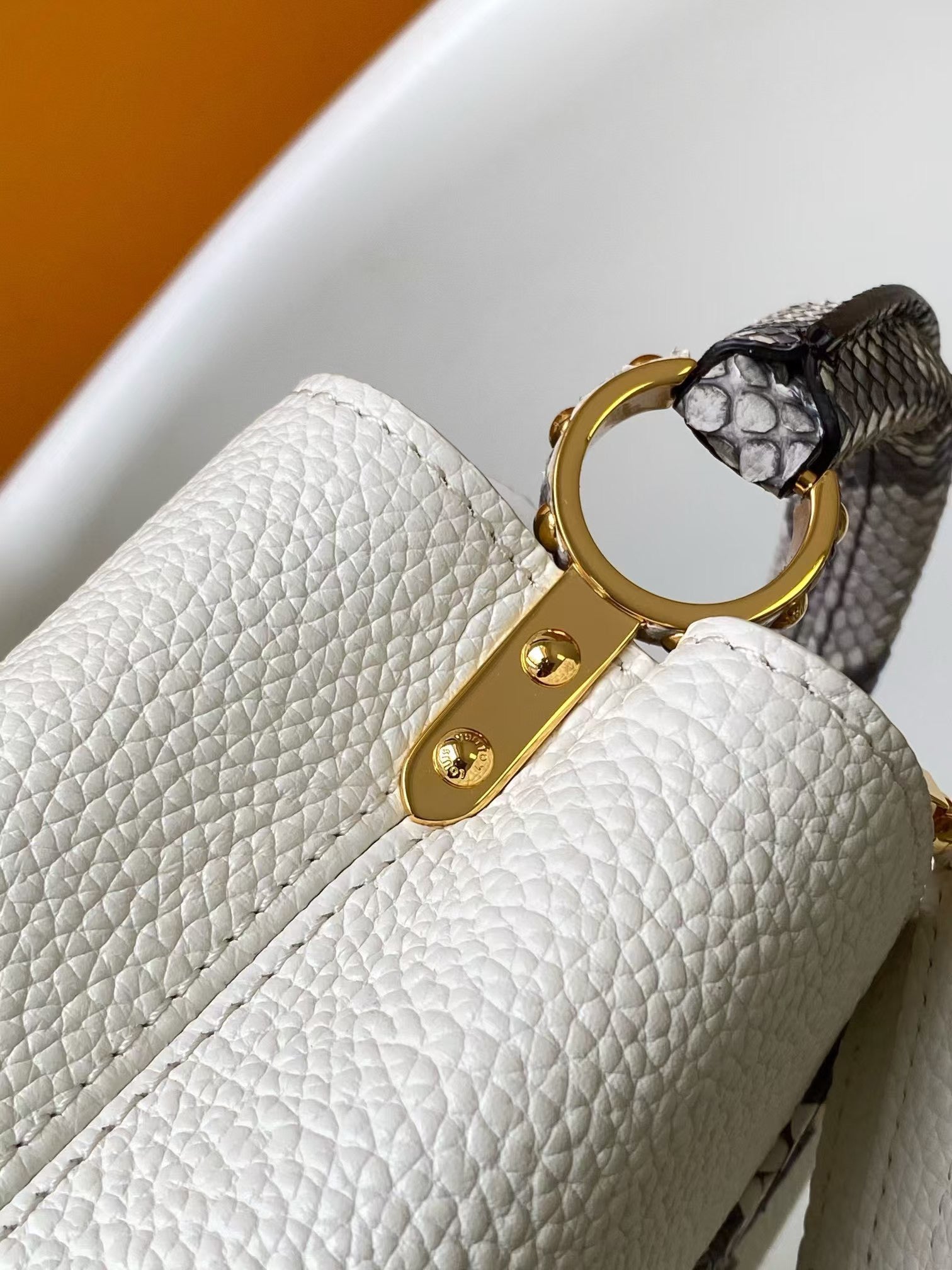 Louis Vuitton White Leather Crossbody Handbag with Leopard Print Handle