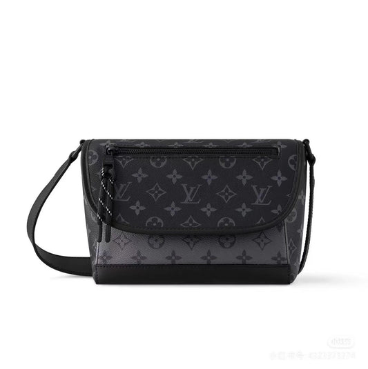 Louis Vuitton Black Monogram Pattern Canvas Crossbody Messenger Bag