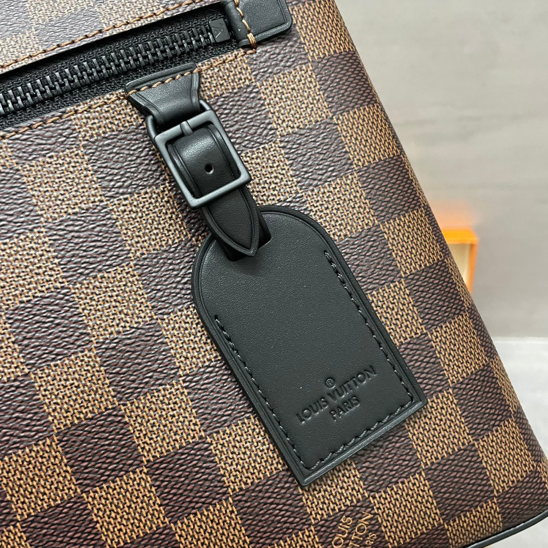 Louis Vuitton Brown Checkered Leather Wristlet Clutch Bag with Front Pocket