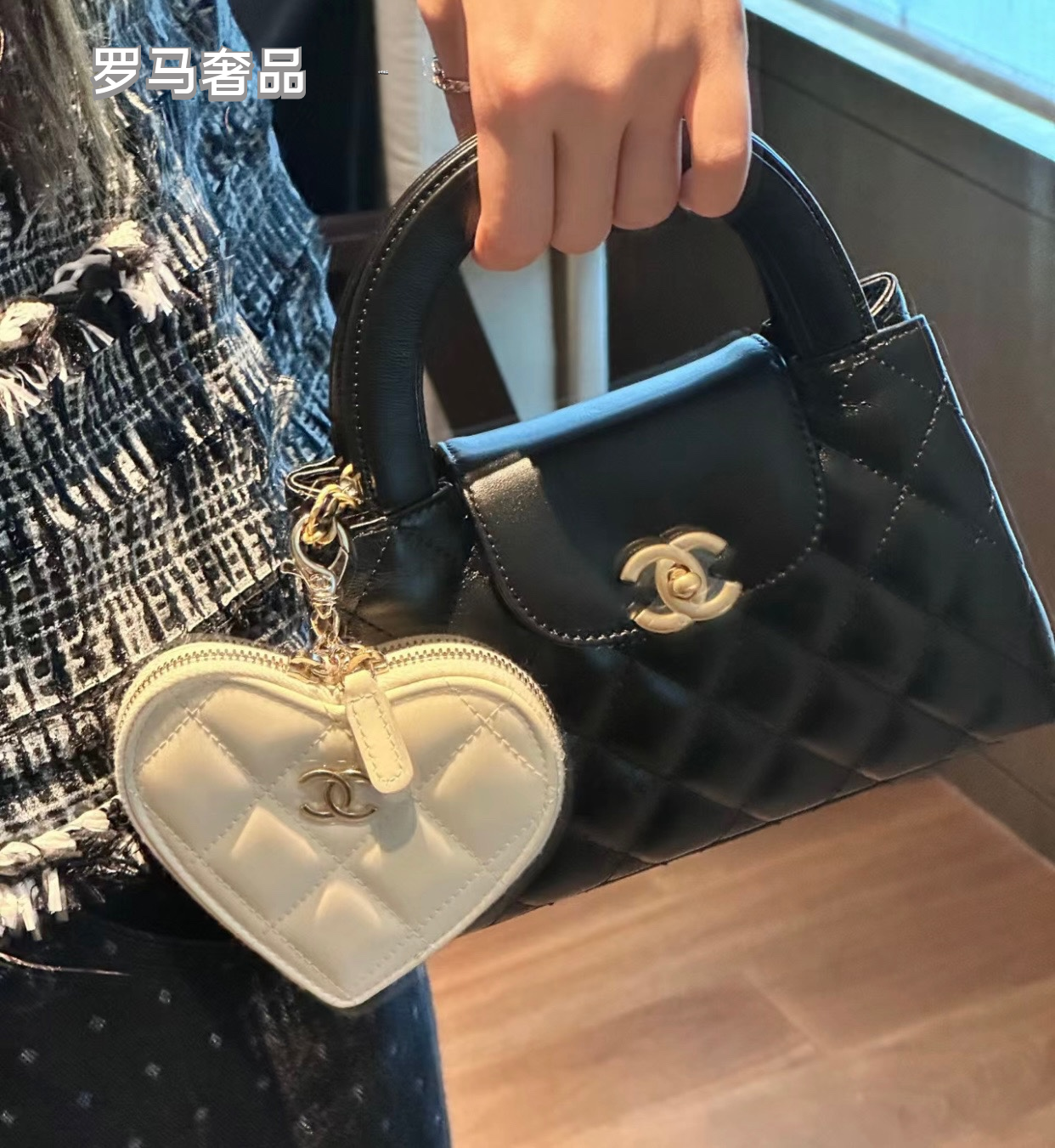 LUUE-TANZON Women's Elegant Quilted Black Leather Top Handle Handbag