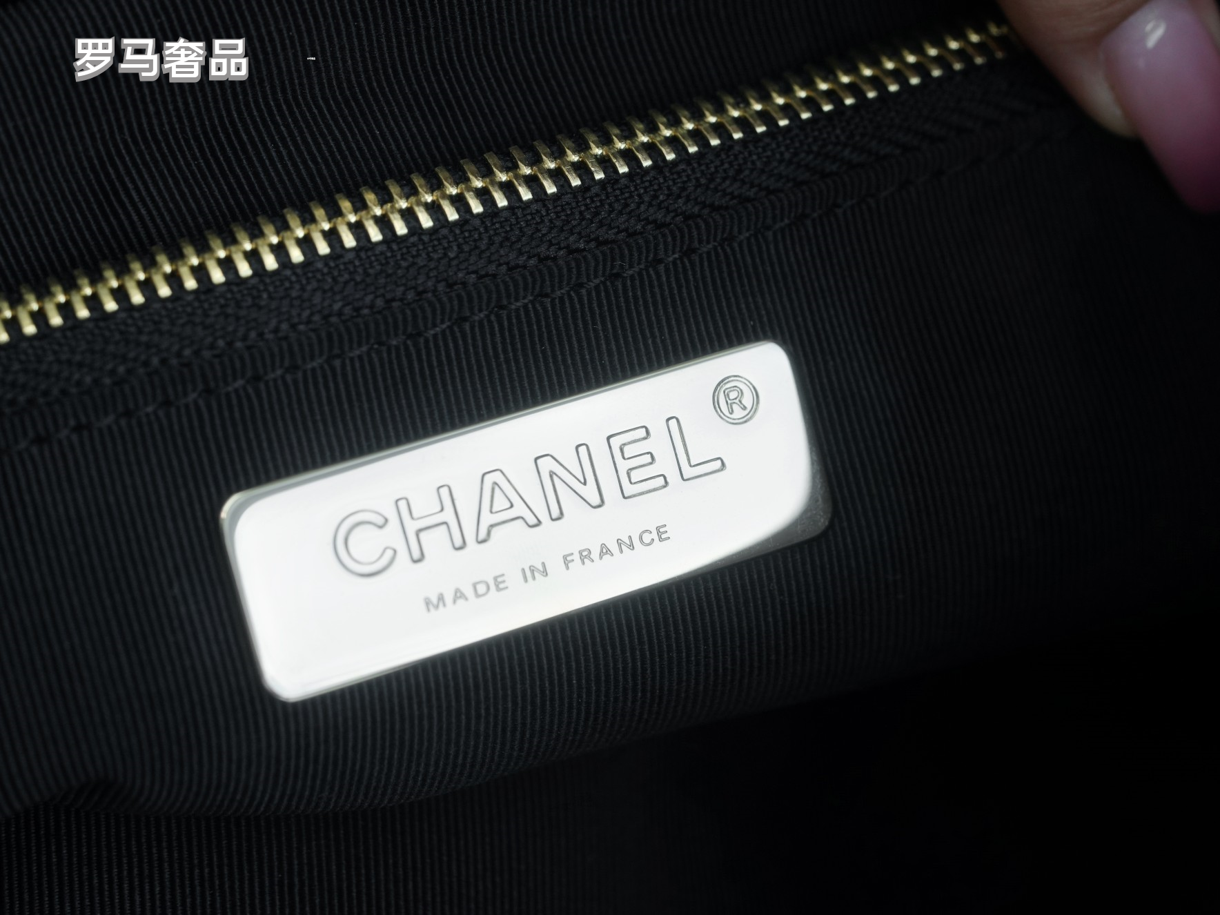 Luxury Black Quilted Leather Handbag with Gold-Tone Chain Strap and Cut-Out Handles
