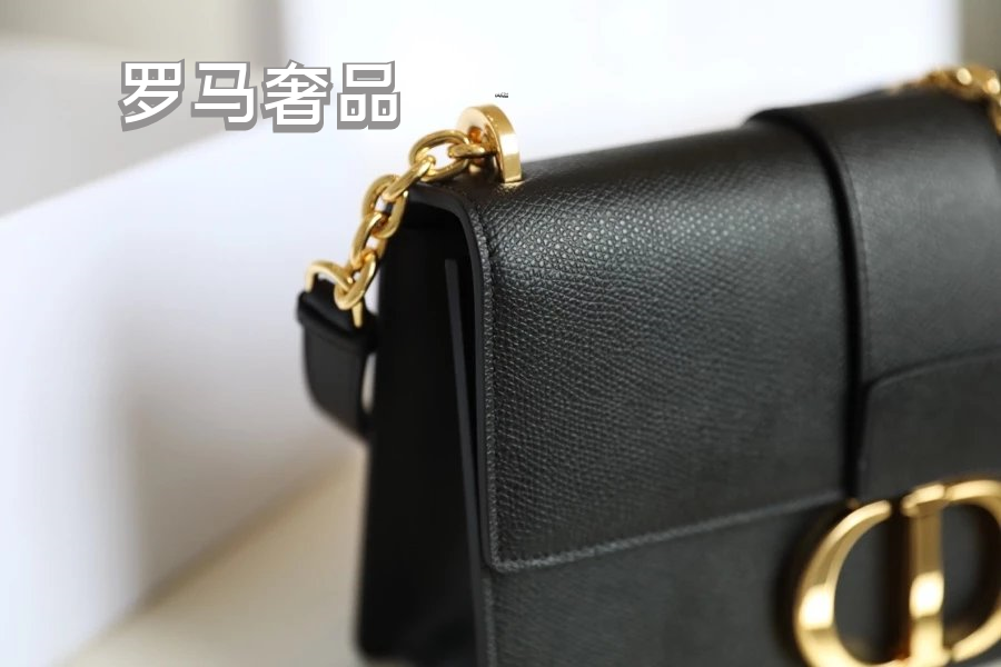 Dior Elegant Black Leather Shoulder Bag with Gold Chain Strap and Buckle