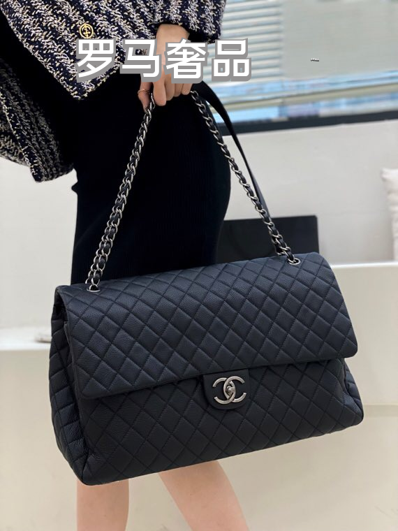 Luxury Oversized Black Quilted Leather Shoulder Bag - Maxi Flap Handbag for Women