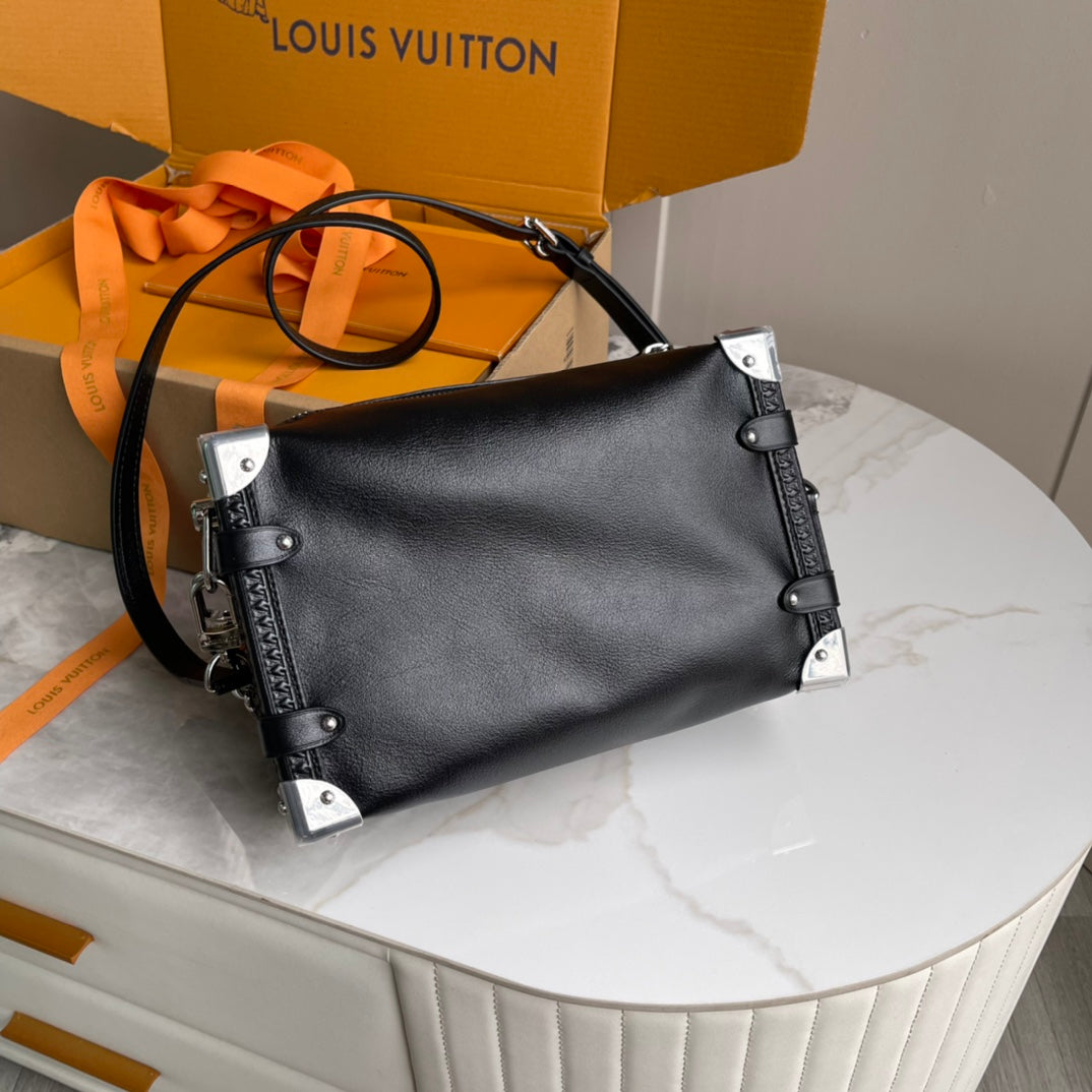 Louis Vuitton Black Leather Shoulder Bag with Silver Chain and Metal Corners