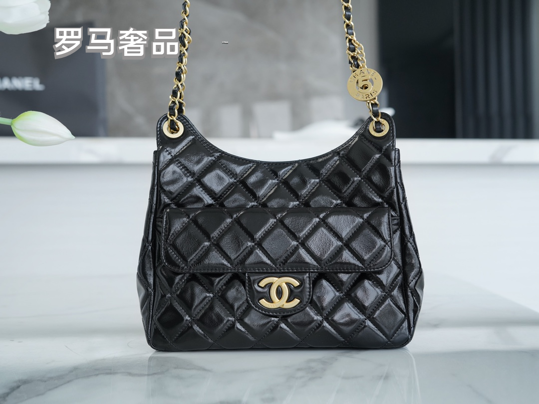 Elegant Black Quilted Patent Leather Shoulder Bag with Gold Chain Strap