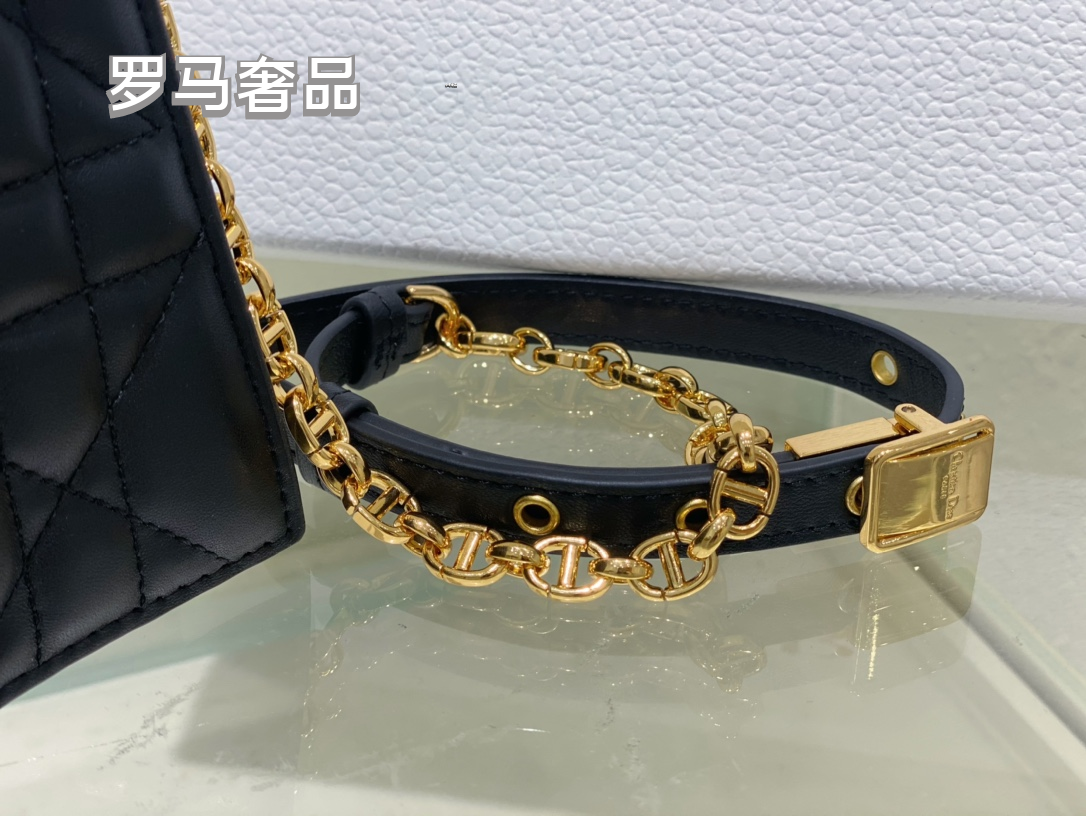 Dior Elegant Black Quilted Leather Evening Clutch Bag with Gold Chain