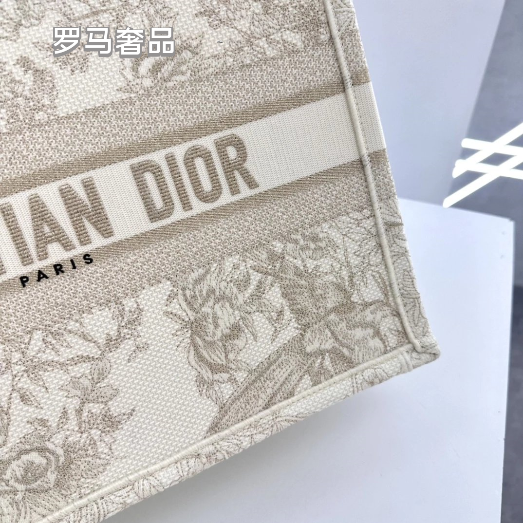 Dior Beige Embroidered Canvas Tote Bag Floral Tapestry Large Handbag