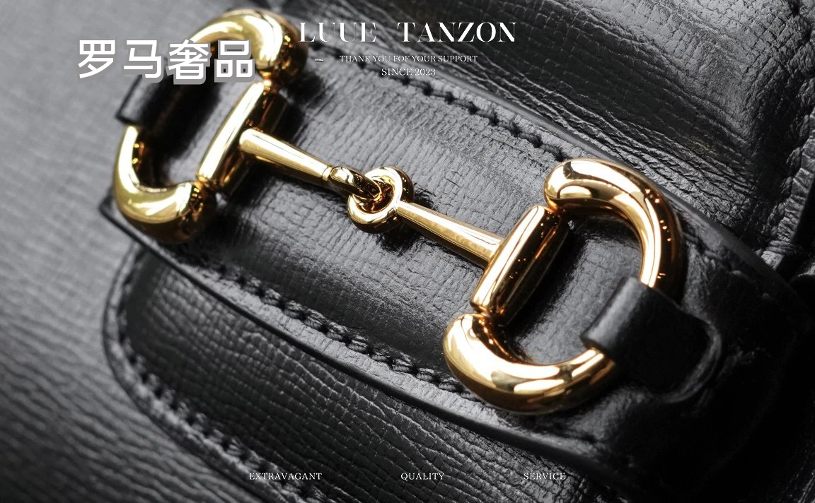 Gucci Vintage Black Leather Crossbody Bag with Gold Horsebit Clasp