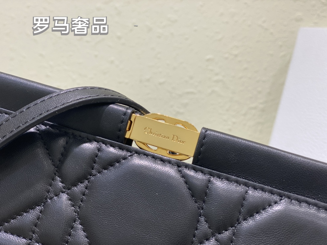 Dior Elegant Black Quilted Leather Evening Clutch Bag with Gold Chain