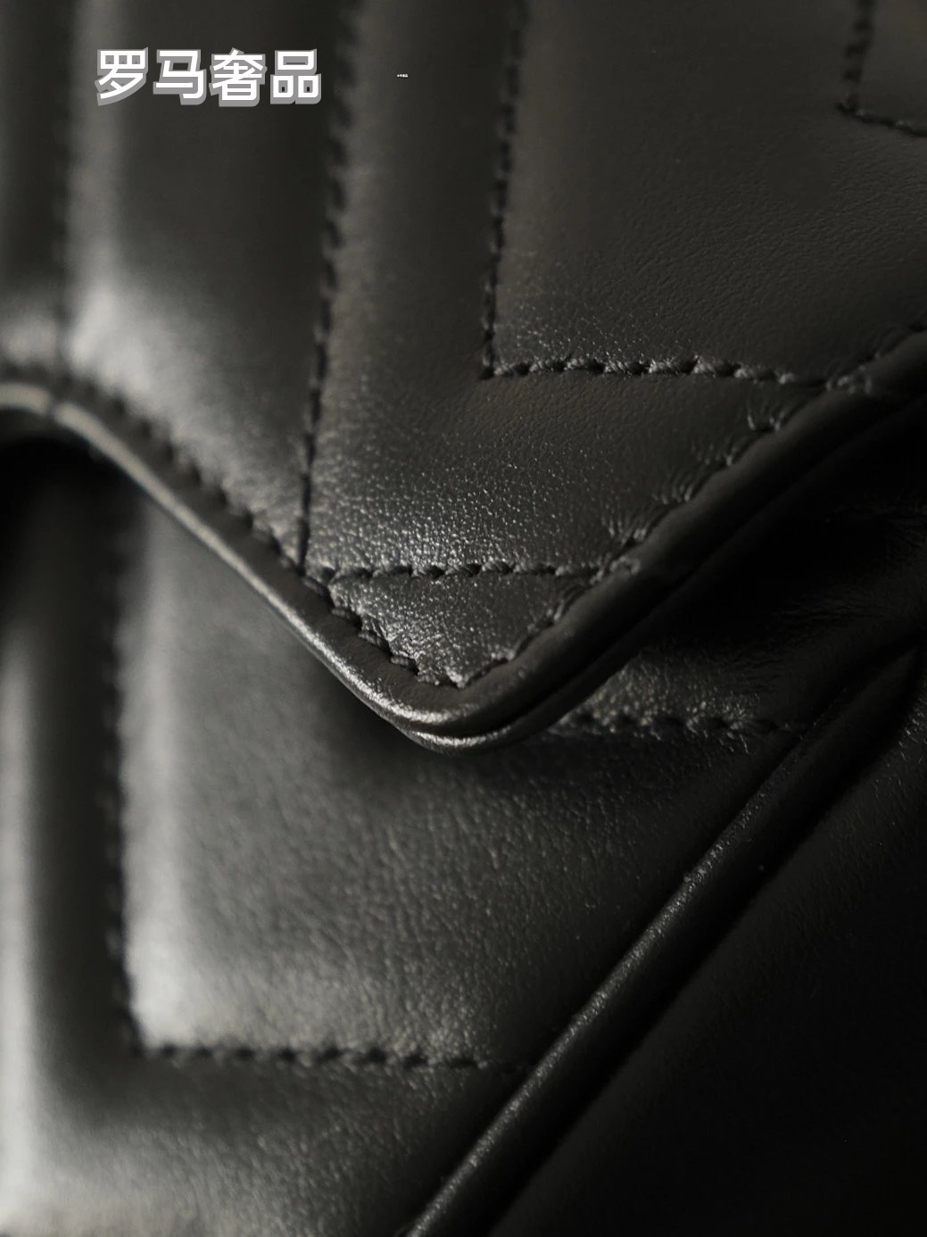 Gucci Black Quilted Chevron Leather Shoulder Bag with Gold Chain Strap