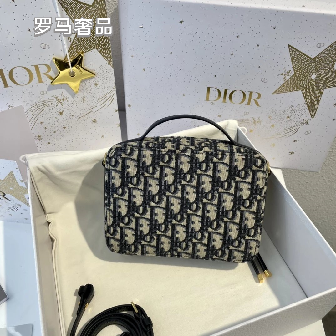 Luxury Quilted Cannage & Oblique Pattern Vanity Case Cosmetic Bag for Women
